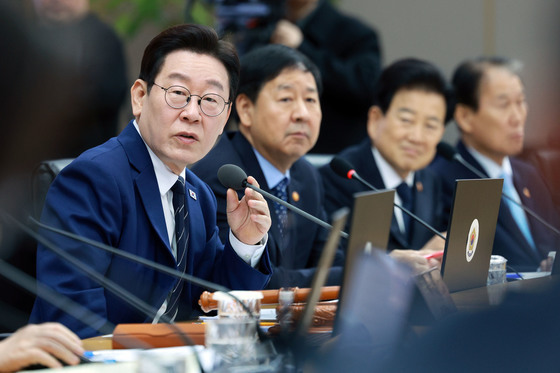 李대통령 "정부부처 세종 이전…해수부 외 추가 분산 없다"