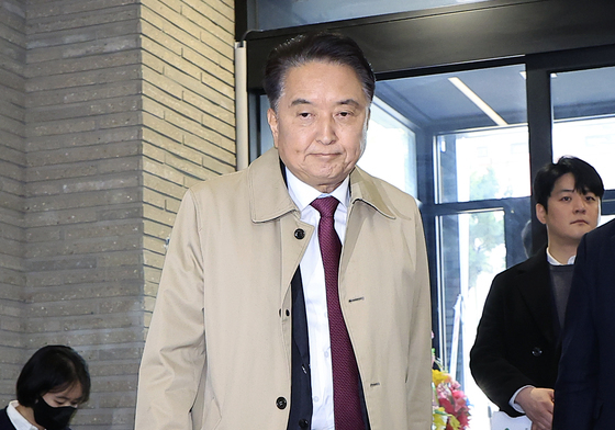 김영환 '정치적 야합'