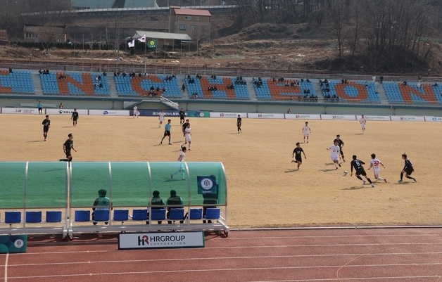 진천HR FC, 홈 개막전 2대 0 승리…K4리그 역대 최다 관중