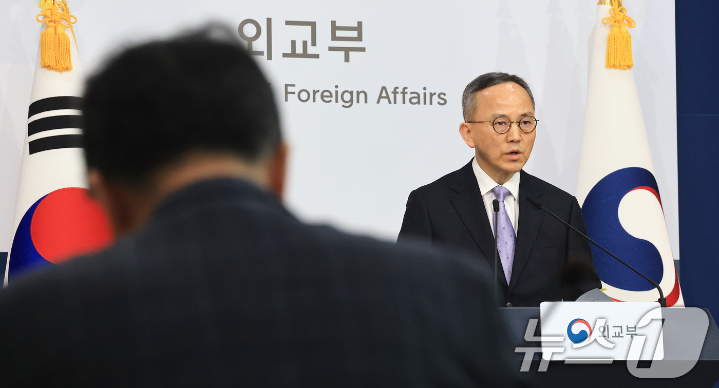 (서울=뉴스1) 임세영 기자 = 박일 외교부 대변인이 17일 서울 종로구 외교부 청사에서 정례브리핑을 하고 있다. 2026.3.17/뉴스1