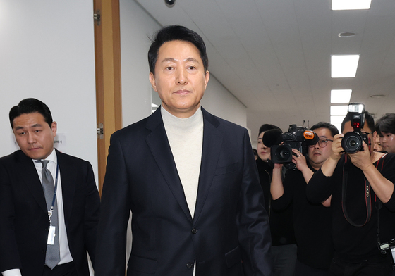 브리핑 마친 오세훈 시장