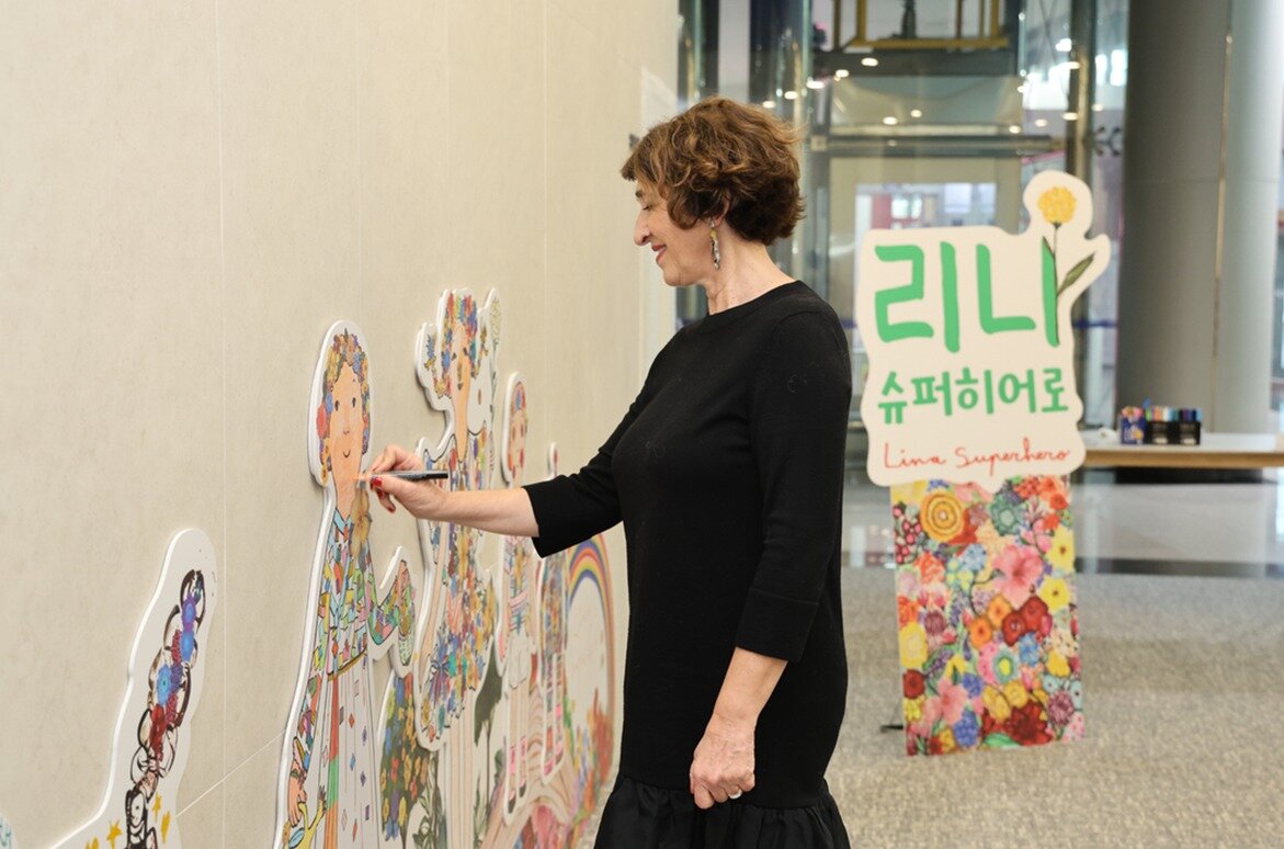 본문 이미지 - 에바 알머슨(두비컴 제공)