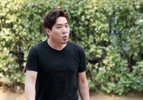 김조한, 재킷보다 중요한 건 팬…현장 훈훈