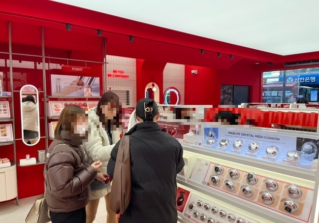 BTS 공연에 들썩이는 뷰티업계…'아미' 수요 총력전