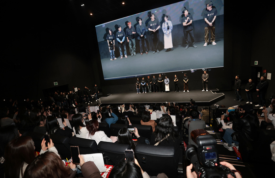 열기 가득한 '왕과 사는 남자' 무대 인사