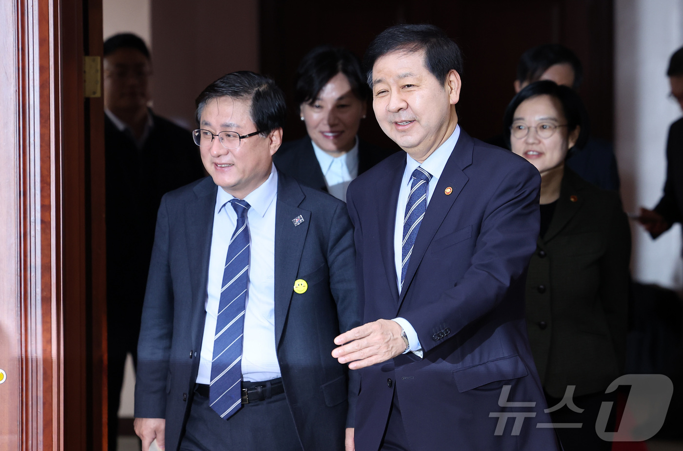 (서울=뉴스1) 김성진 기자 = 구윤철 경제부총리 겸 재정경제부 장관이 18일 서울 종로구 정부서울청사에서 열린 비상경제장관회의 겸 공급망안전위원회, 대외경제장관회의에 참석하고 있 …