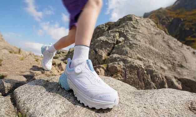 블랙야크 키즈, 성장기 아동 운동화 '라이트스텝 플라이' 출시