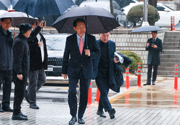 정치자금법위반 2차 공판 출석하는 오세훈 시장