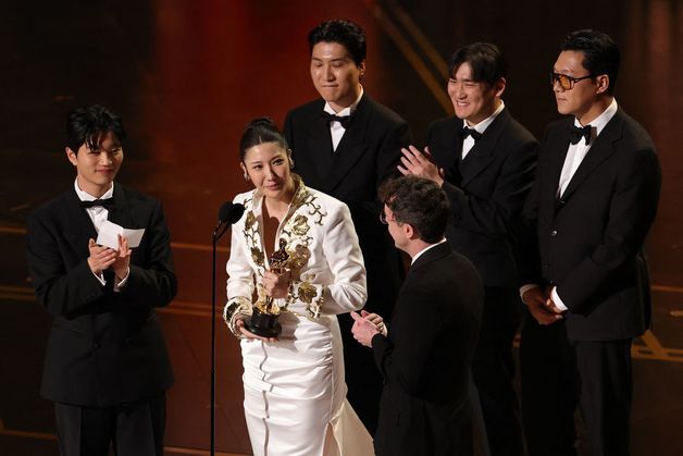 '케데헌' 인종차별 논란에 답하다…아카데미 시상식 후일담 [N이슈]