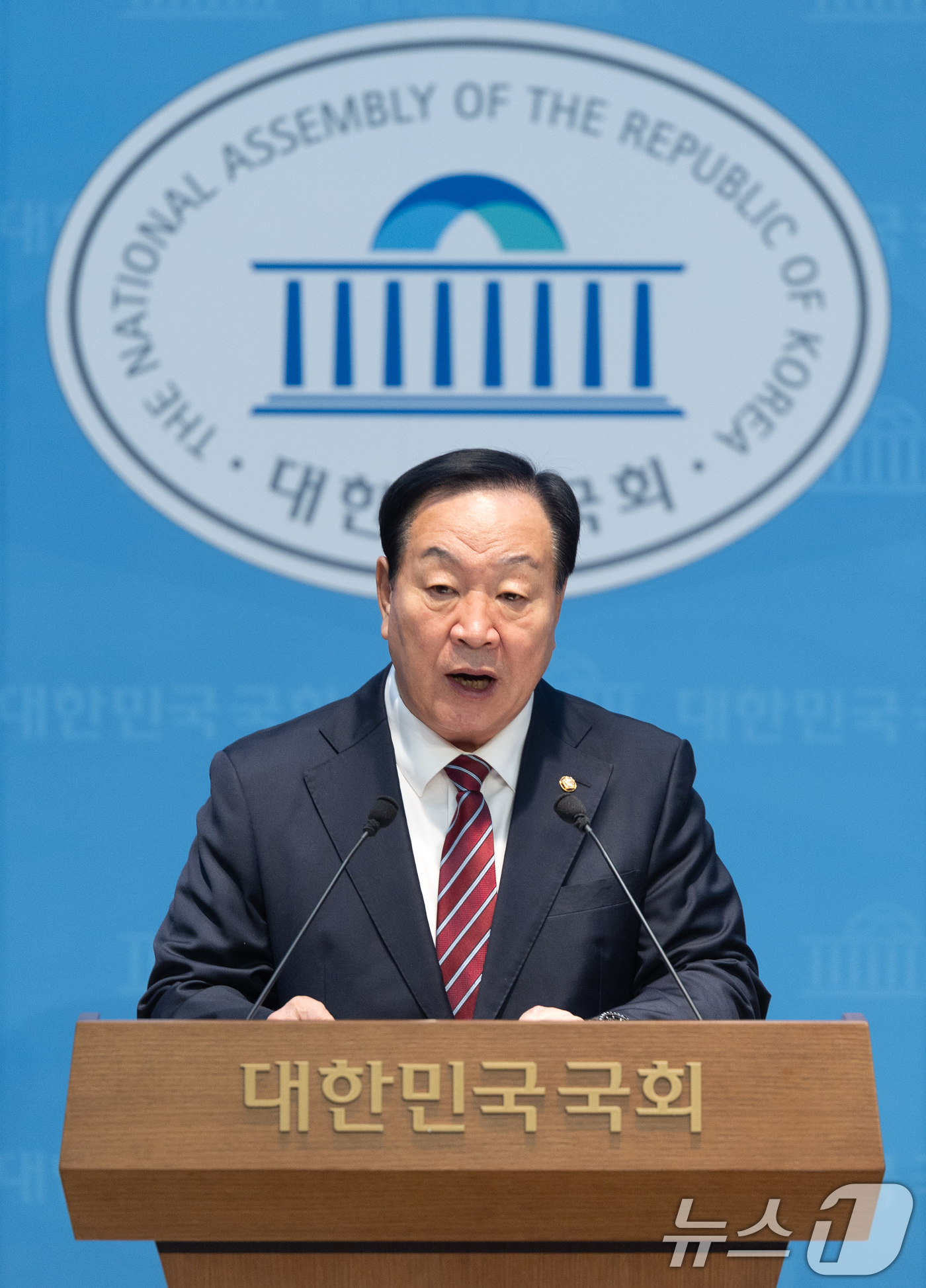 (서울=뉴스1) 이승배 기자 = 한기호 국민의힘 의원이 18일 서울 여의도 국회 소통관에서 강원특별법 3차 개정안 관련 기자회견을 하고 있다. 2026.3.18/뉴스1