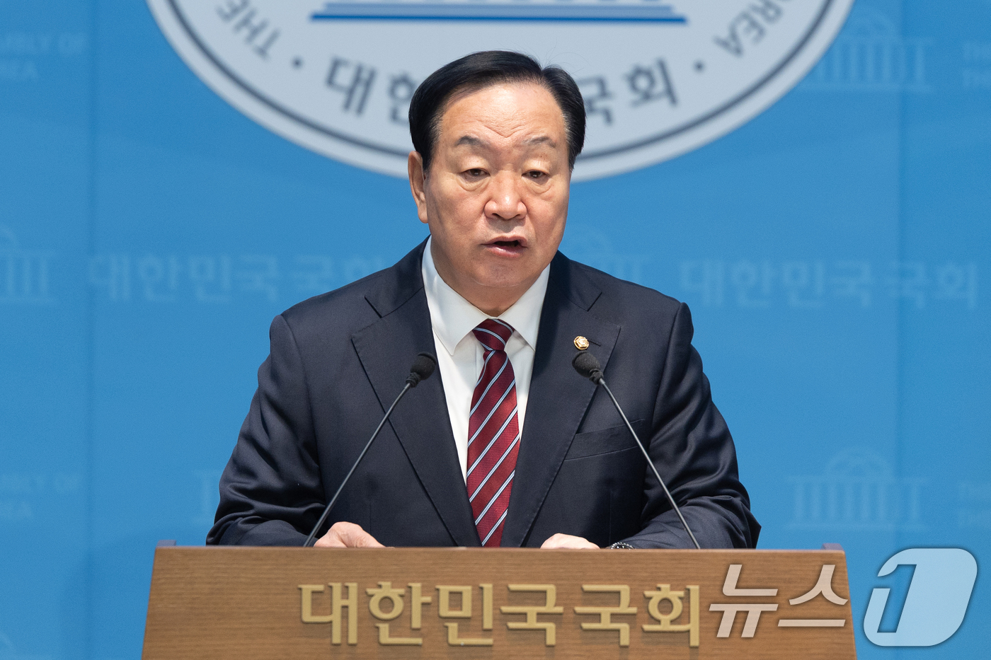 (서울=뉴스1) 이승배 기자 = 한기호 국민의힘 의원이 18일 서울 여의도 국회 소통관에서 강원특별법 3차 개정안 관련 기자회견을 하고 있다. 2026.3.18/뉴스1