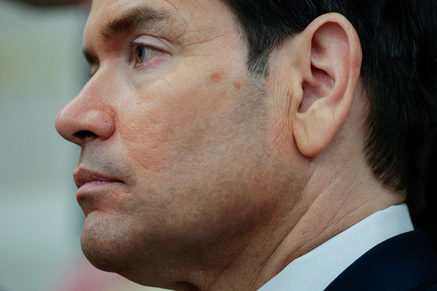 쿠바계 美국무 '美, 쿠바 대통령 축출 시도' 보도에 "가짜"