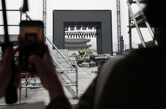 사흘 앞으로 다가온 BTS 광화문 공연