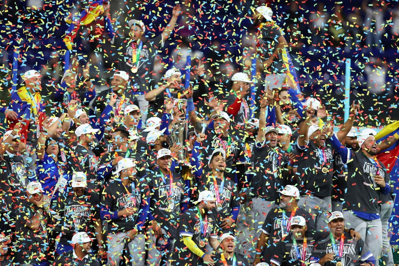 (AFP=뉴스1) 김성진 기자 = 베네수엘라 야구대표팀 선수들이 18일(한국시간) 미국 플로리다주 마이애미의 론디포 파크에서 열린 2026 월드베이스볼클래식(WBC) 결승전에서 미 …