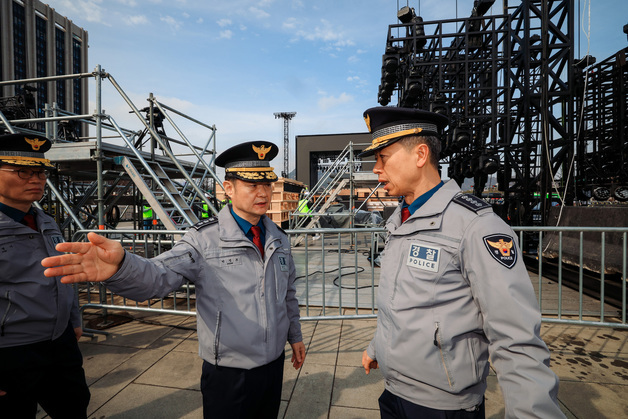 BTS 광화문 공연 앞두고 현장점검하는 박정호 서울경찰청장