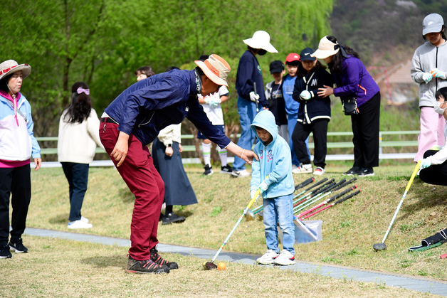 화천군, 유치원·초등학생 대상 파크골프 교실 운영