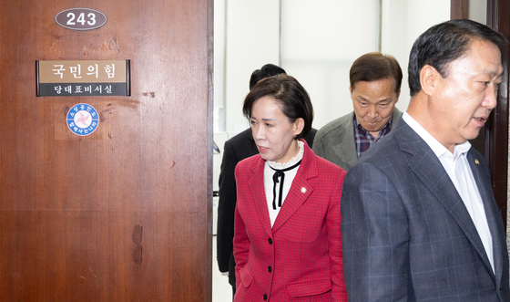 '이진숙 공천설'에 장동혁 만난 野대구의원들 "경선으로 공천해야"