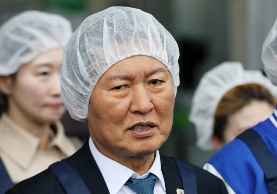 딸기 선별 체험 마친 정청래