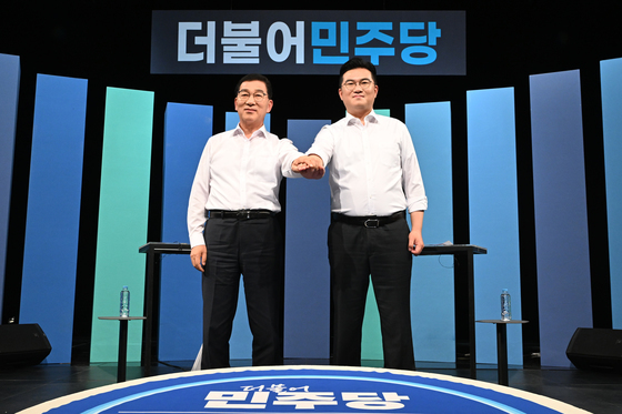 손맞잡은 신정훈, 정준호