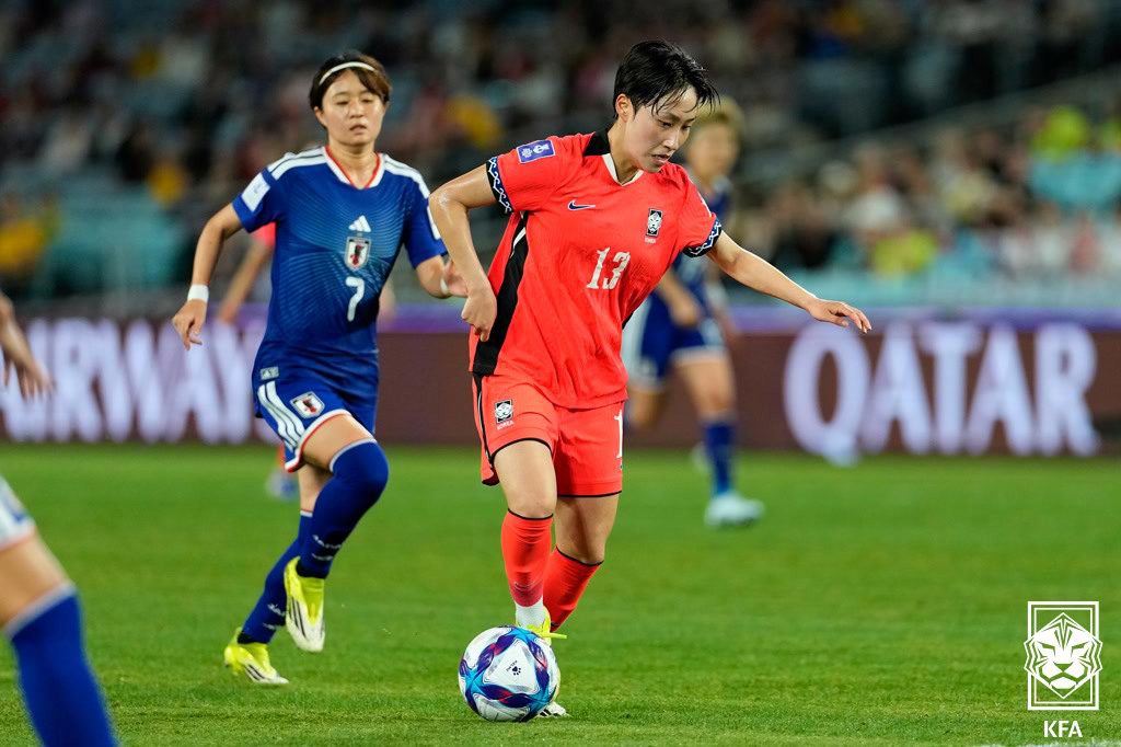 (서울=뉴스1) = 18일 호주 시드니 스타디움에서 열린 2026 AFC 여자 아시안컵 준결승 대한민국과 일본의 경기에서 박수정이 드리블을 하고 있다. (대한축구협회 제공. 재판매 …