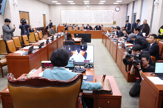 법사위, 공소청법 가결