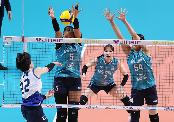 블로킹하는 실바