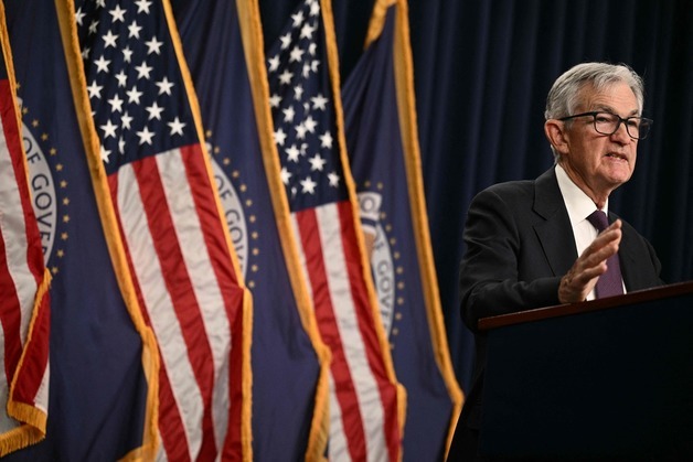 파월 연준 의장 "법무부 조사 끝날 때까지 사퇴 없다"