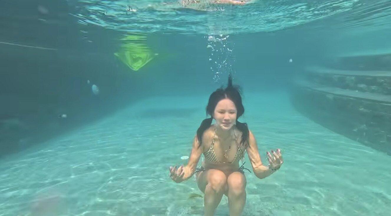 본문 이미지 - 가수 겸 배우 엄정화 유튜브