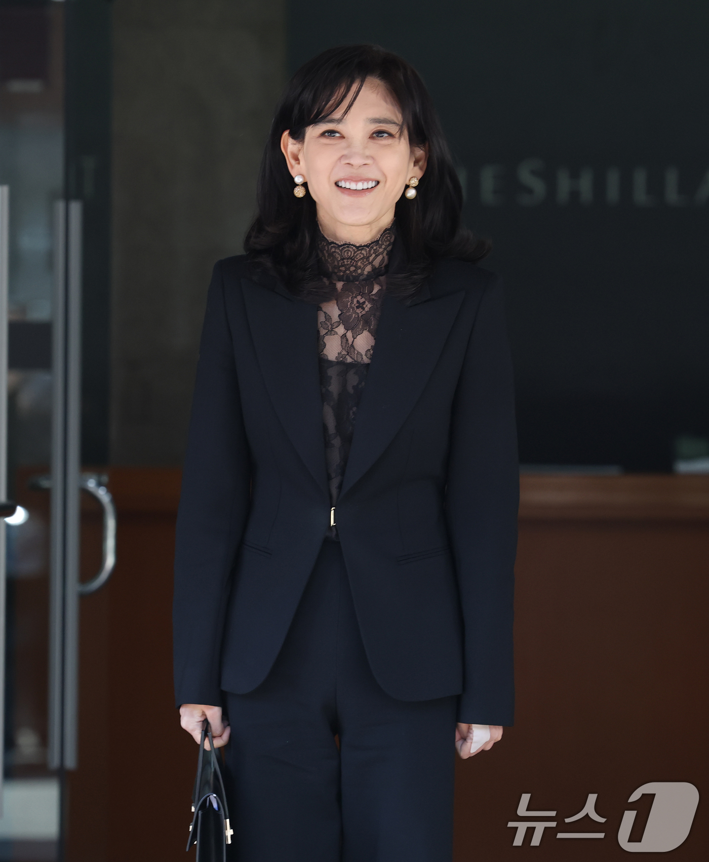 (서울=뉴스1) 오대일 기자 = 이부진 호텔신라 사장이 19일 오전 서울 중구 삼성전자 장충동 사옥에서 열린 호텔신라 정기 주주총회에 참석한 후 이동하고 있다. 2026.3.19/ …