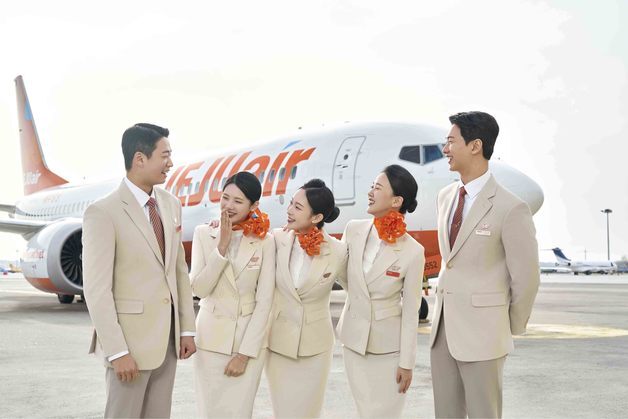 제주항공, 상반기 승무원·정비사 신입사원 공채…"두 자릿수 선발"