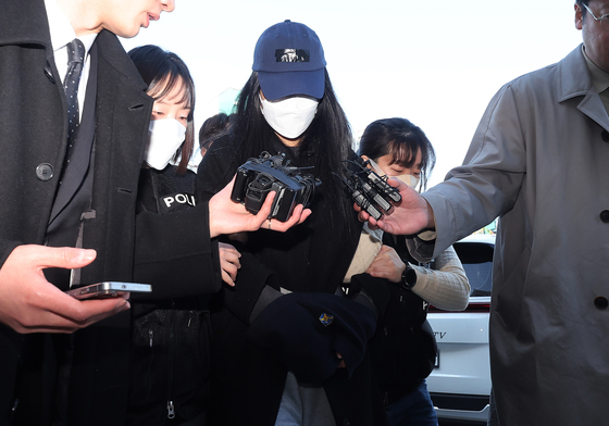 6년 전 '3살 딸' 학대 살해 후 매장…30대 친모·남친 '침묵' 일관