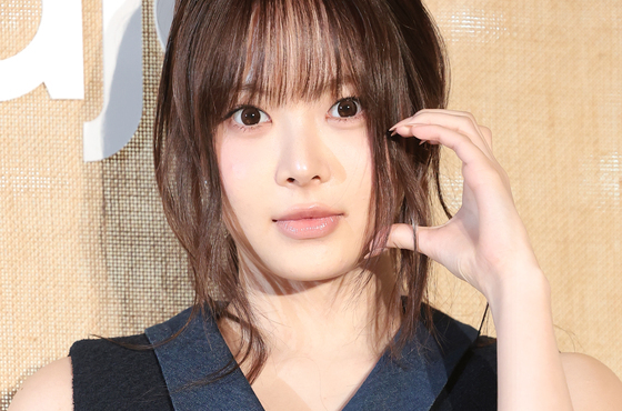 홍은채, 맑은 눈의 바비인형