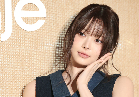 르세라핌 홍은채, 예쁨 반짝