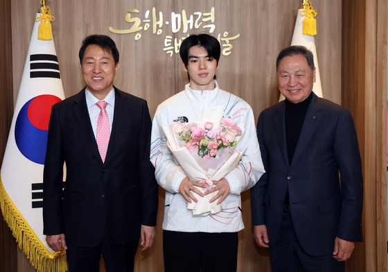 서울시청 선수단 격려 나선 오세훈