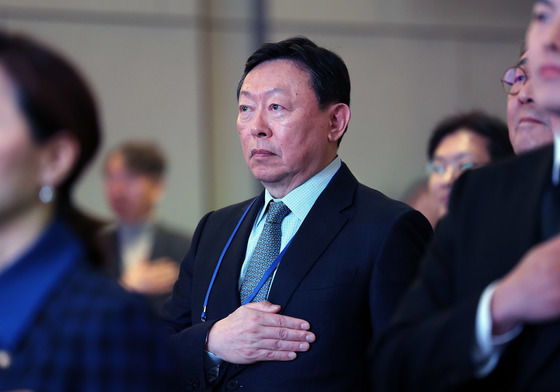 신동빈 회장, 롯데웰푸드 상반기 보수 11.5억…전년比 3.5% ↑