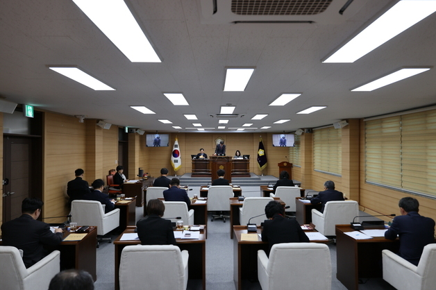 부여군의회 임시회 개회…추경안 등 18건 심의 예정
