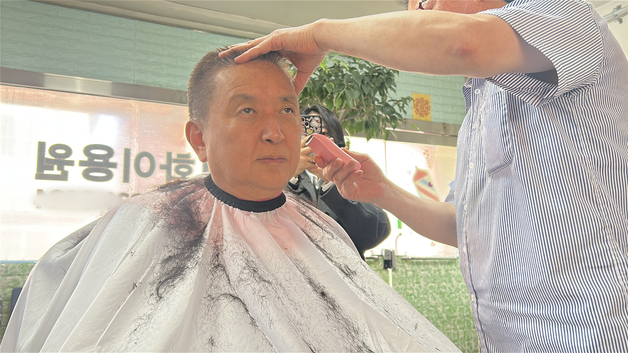 '국힘 컷오프' 김영환 충북지사 삭발 투쟁…"날 자를 사람 도민뿐"