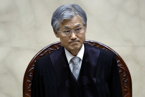 전원합의체 선고 참석한 조희대 대법원장
