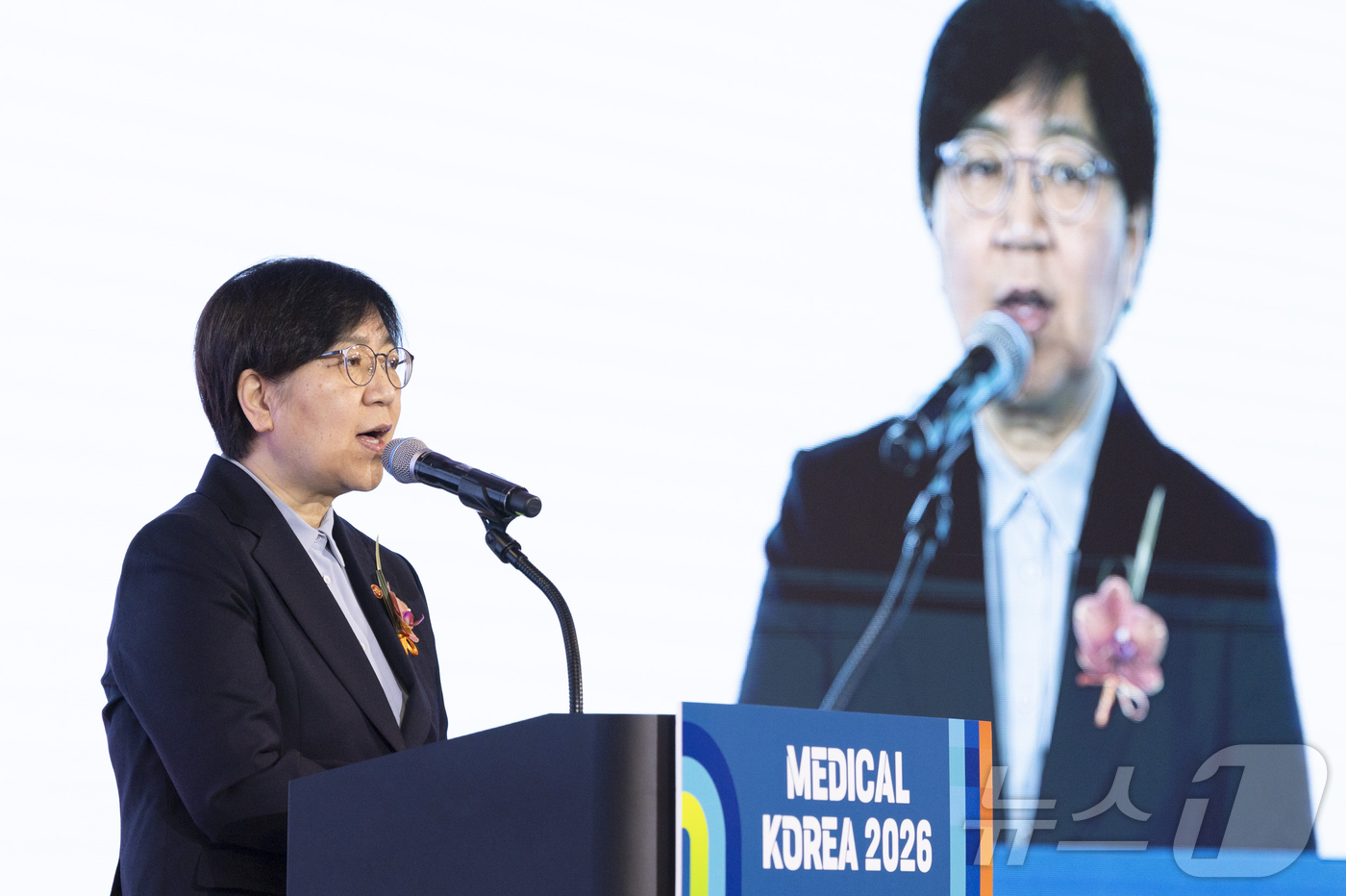 (서울=뉴스1) = 정은경 보건복지부 장관이 19일 서울 강남구 코엑스에서 열린 메디컬코리아 2026에서 축사를 하고 있다. (보건복지부 제공. 재판매 및 DB 금지) 2026.3 …