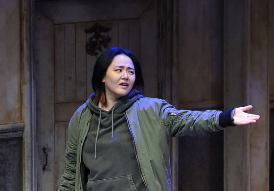 문근영, 9년 만에 연극 무대 복귀