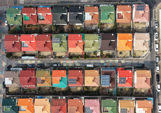 BTS 정국 뛰놀던 만덕 레고마을 '알록달록'