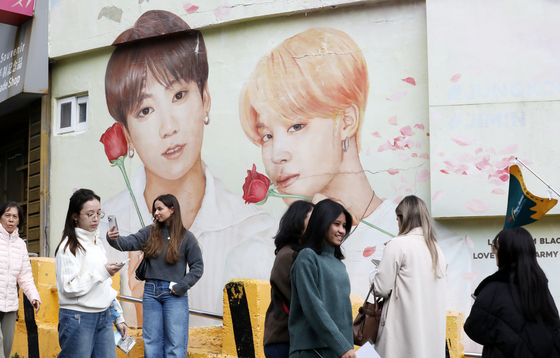 전재수 측 "BTS 공연 앞두고 또 바가지 논란"…박형준 맹공