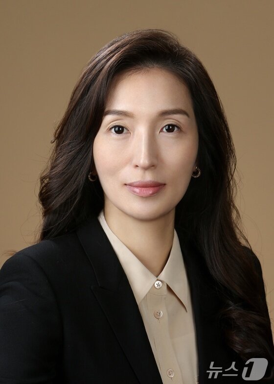 본문 이미지 - 성래은 영원무역홀딩스 부회장.(영원무역홀딩스제공) ⓒ 뉴스1 최소망