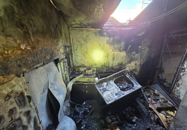 광주 단독주택서 화재…60대 남성 숨져