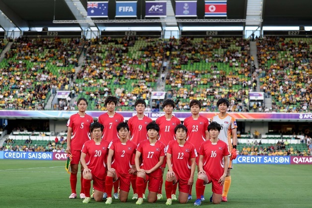 북한, 16년 만에 여자 월드컵 본선행…PO서 대만 4-0 완파