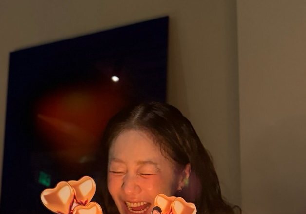 고현정, 55세 생일 파티에 함박 웃음…독보적 동안 미모