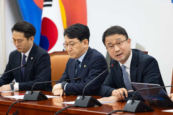 與 "충남대전·대구경북 함께 통합되게 野 전향적 협조해달라"