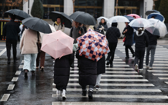 연휴 마지막 날에 비