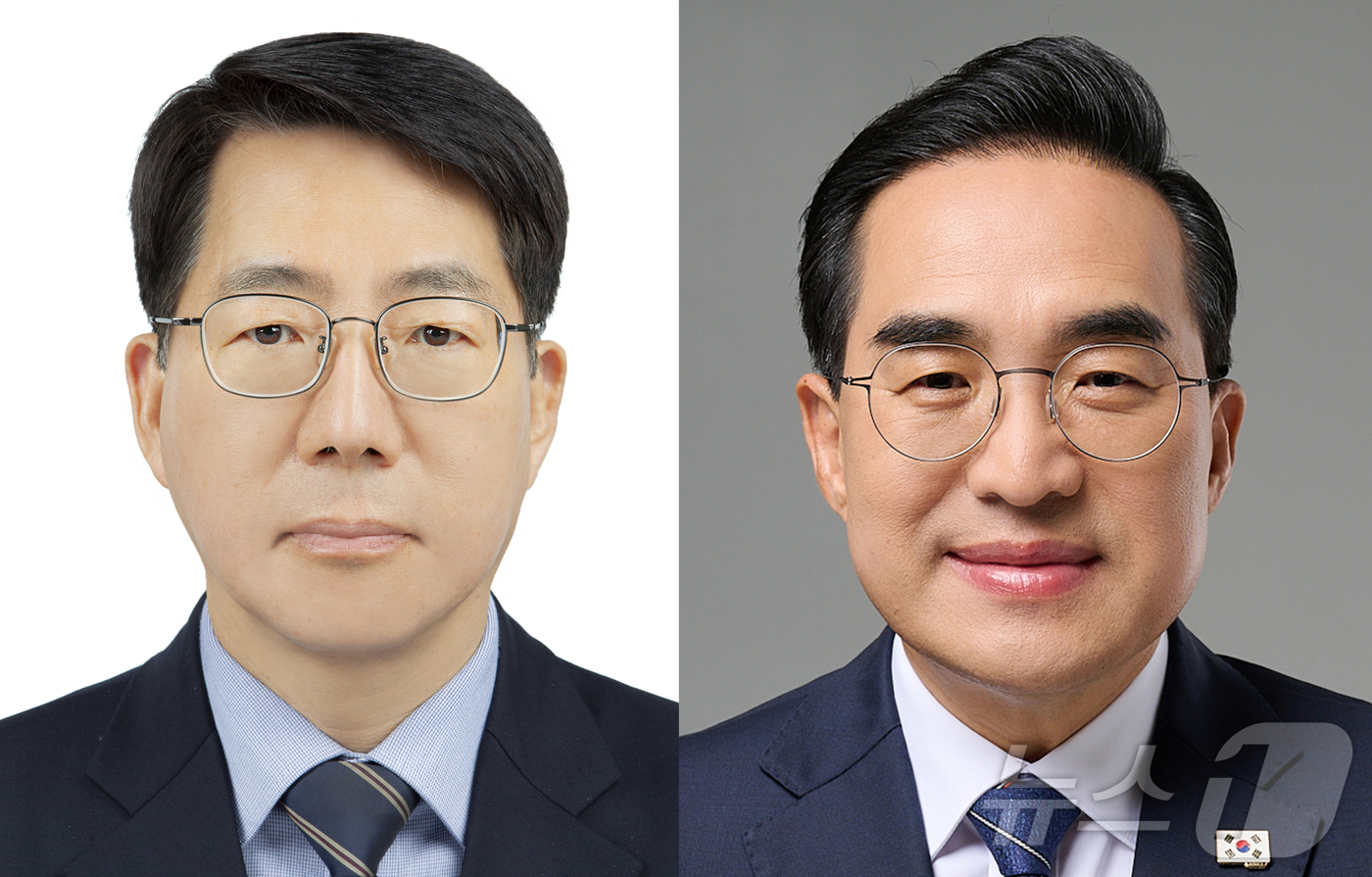 (서울=뉴스1) 이재명 기자 = 이재명 대통령이 2일 해양수산부 장관 후보자에 황종우 한국해사협력센터 국제협력위원장(왼쪽)을 기획예산처 장관 후보자에 박홍근 더불어민주당 의원을 지 …