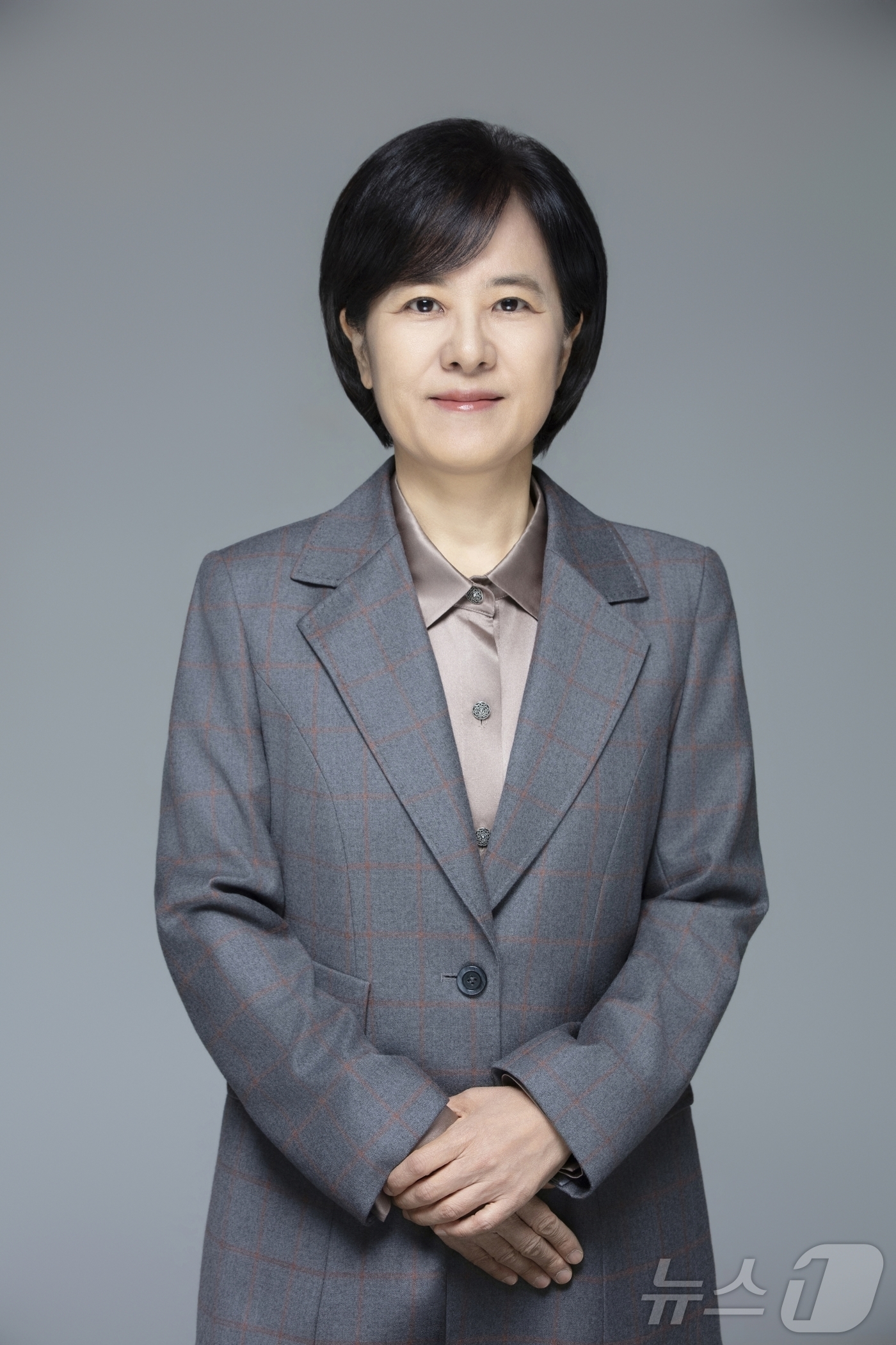 (서울=뉴스1) 이재명 기자 = 이재명 대통령이 2일 중앙선거관리위원회 위원 후보자에 전현정 변호사를 지명했다. (청와대 제공. 재판매 및 DB 금지)  2026.3.2/뉴스1